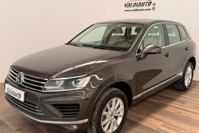 VOLKSWAGEN TOUAREG Premium 3.0 TDI CR 262 CV Tiptronic 8 vel. BMT