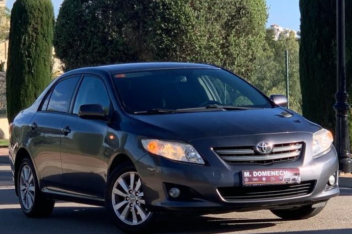 TOYOTA COROLLA Sedan 1.6 Dual VVT-i Luna M/M