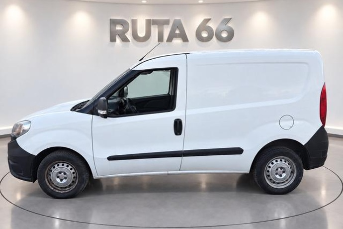 FIAT DOBLO Panorama 1.6 Multijet Easy 70 kW (95 CV)