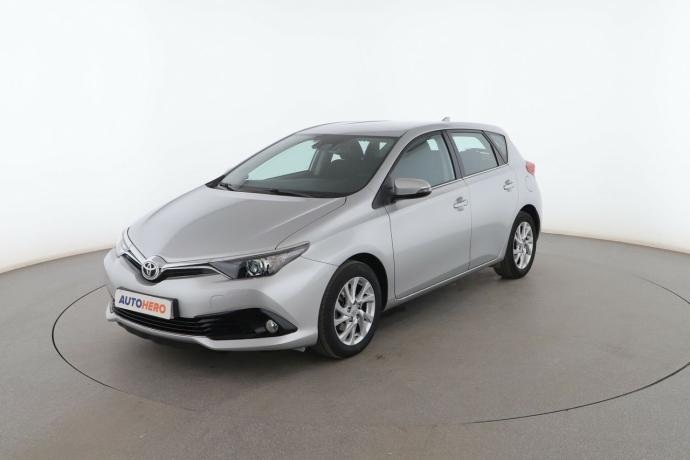 TOYOTA AURIS 1.2 Turbo Active