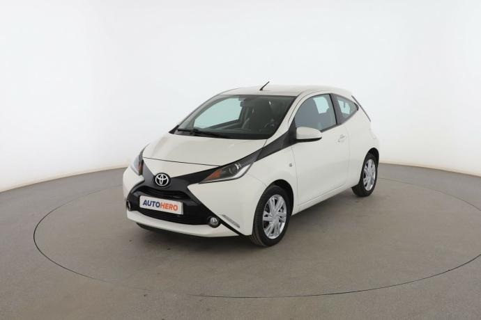 TOYOTA AYGO 1.0 X-Play