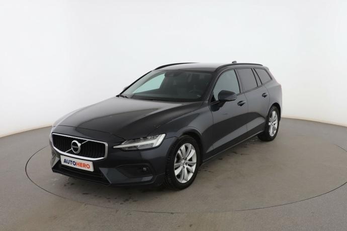 VOLVO V60 2.0 D3 MOMENTUM