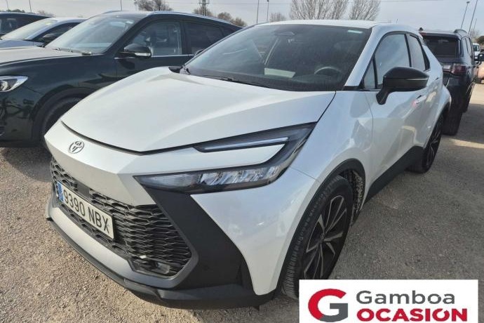 TOYOTA C-HR 1.8 Advance Hybrid 140