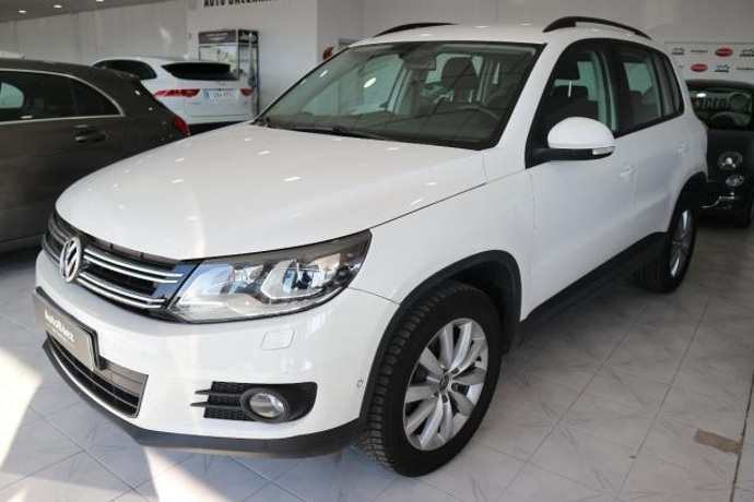 VOLKSWAGEN TIGUAN 2.0 TDI 140 CV Sport & Style BlueMotion Technology