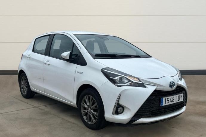 TOYOTA YARIS 1.5 VVT-I HYBRID ACTIVE AUTO 100 5P