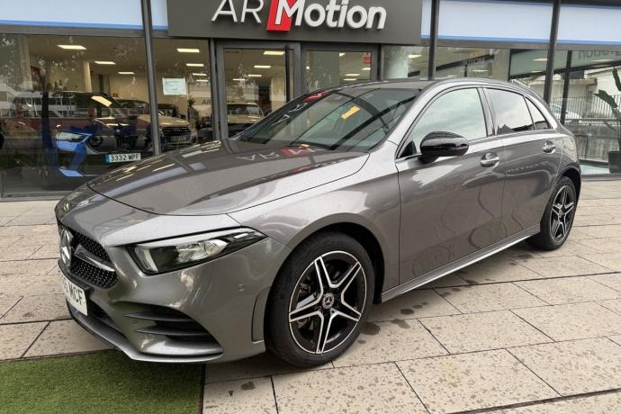 MERCEDES-BENZ A 250e AMG Line