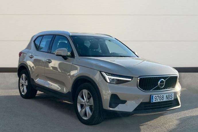 VOLVO XC40 2.0 B3 CORE AUTO 163 5P