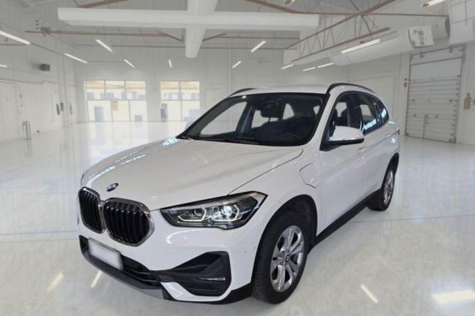 BMW X1 xDrive25e