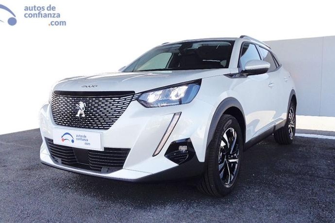 PEUGEOT 2008 1.2 PureTech Allure Pack