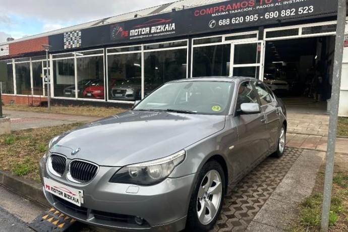 BMW SERIE 5 525d Futura