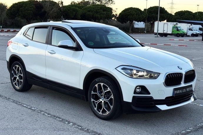 BMW X2 SDrive 18i "ADVANTAGE" 140cv AUT con TECHO PANORAMICO, NAVEGADOR...