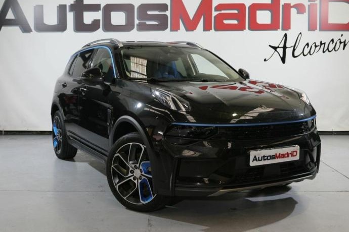 LYNK & CO 01 01 1.5T PHEV