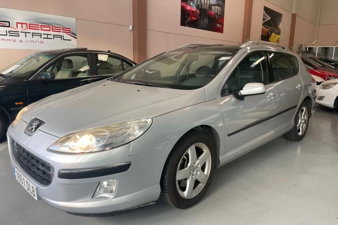 PEUGEOT 407 SW ST Confort Pack 2.2