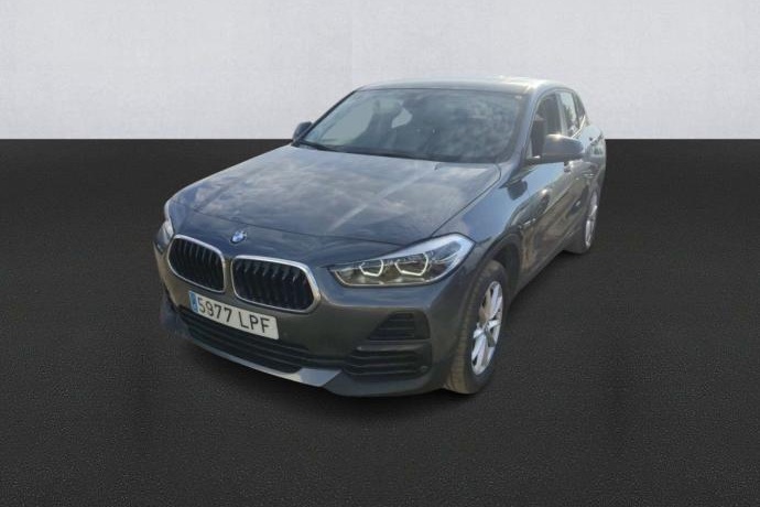 BMW X2 sDrive18d Business Auto
