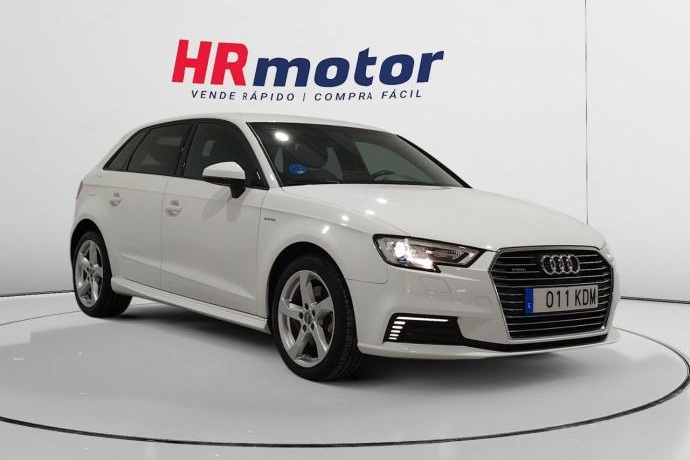 AUDI A3 etron