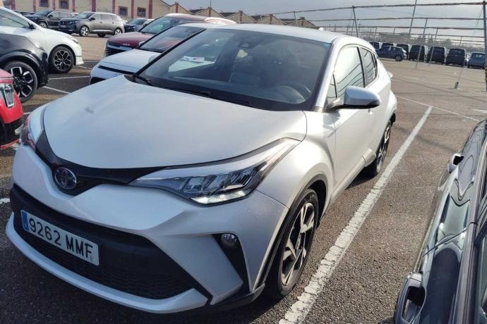 TOYOTA C-HR 2.0 180H Advance