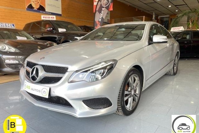 MERCEDES-BENZ E E 220 CDI Coupé Aut.