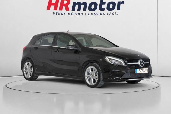 MERCEDES-BENZ A 180 Urban 90 kW (122 CV)