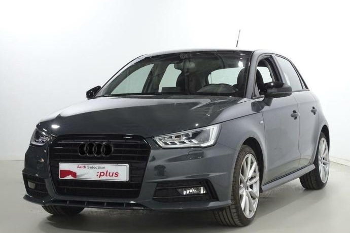 AUDI A1 Adrenalin 1.4 TDI 66 kW (90 CV)