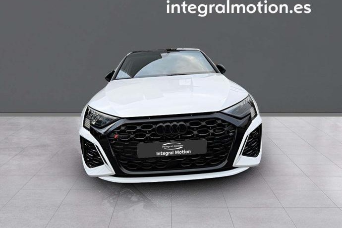 AUDI A3 RS3 Sportback TFSI 294kW quattro S tron