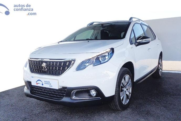 PEUGEOT 2008 1.2 PURETECH STYLE S&S