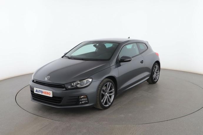 VOLKSWAGEN SCIROCCO 2.0 TSI R-Line BlueMotion