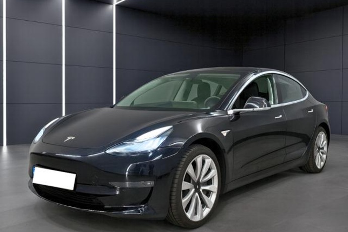 TESLA MODEL 3 Gran Autonomía AWD 350 kW (476 CV)