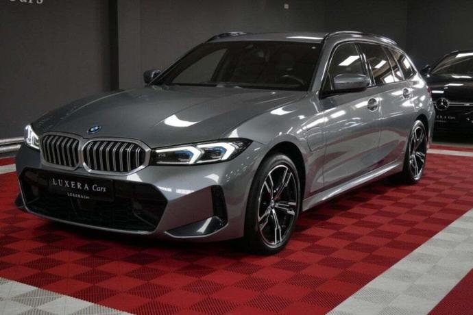 BMW SERIE 3 330e xDrive Touring M Sport