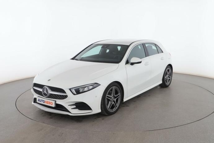 MERCEDES-BENZ A 180 AMG LINE