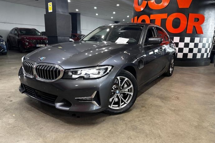 BMW SERIE 3 330e