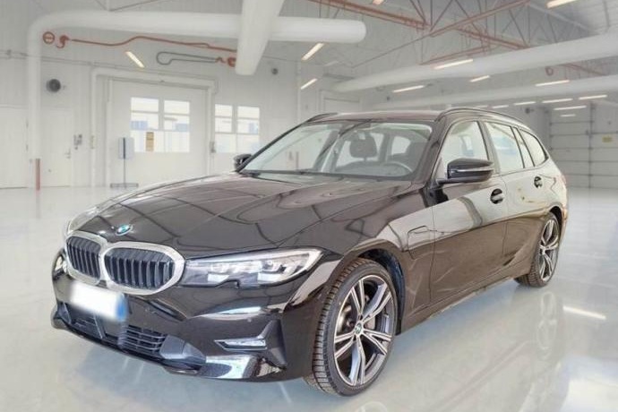 BMW SERIE 3 330e xDrive Touring