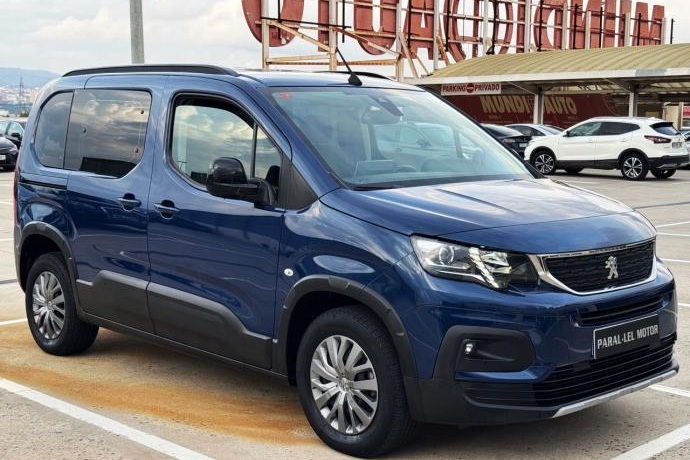 PEUGEOT RIFTER 1.5 HDi Allure BlueHDi 100cv con CAR PLAY, CÁMARA...