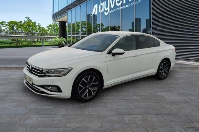 VOLKSWAGEN PASSAT Executive 2.0 TDI 110kW (150CV) DSG