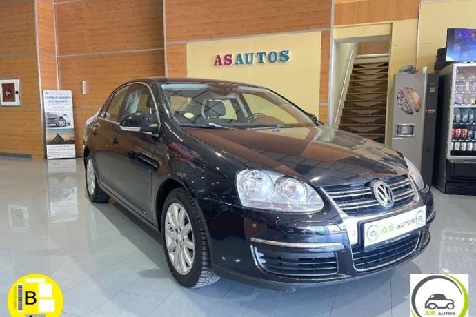 VOLKSWAGEN JETTA 1.9 TDI DPF Sportline