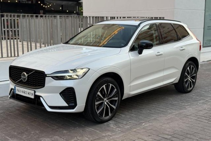 VOLVO XC60 XC60 Plus B4 D Ultimate Dark Aut.