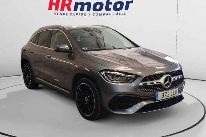 MERCEDES-BENZ GLA 250e AMG LINE