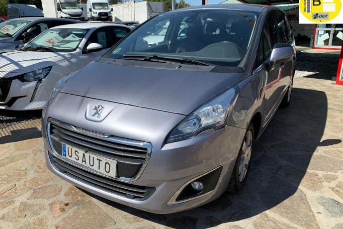 PEUGEOT 5008 ACTIVE eHDI 115 CV AUTOMATICO
