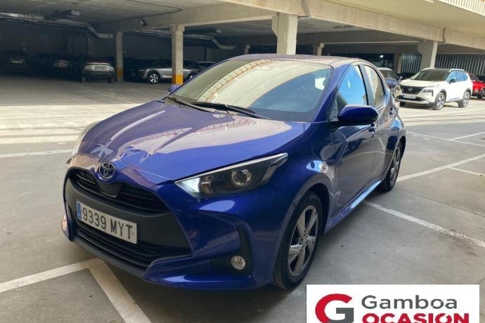 TOYOTA YARIS 1.5 120H Active Plus