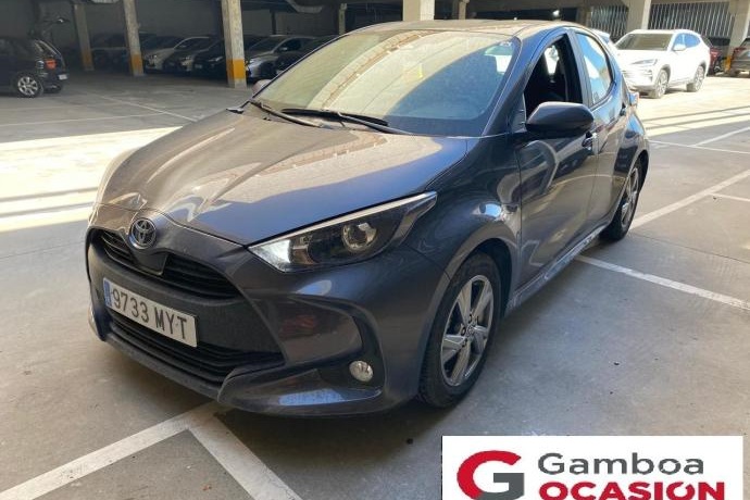 TOYOTA YARIS 1.5 120H Active Plus
