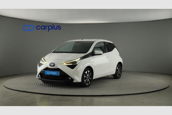 TOYOTA AYGO 1.0 70 x-play
