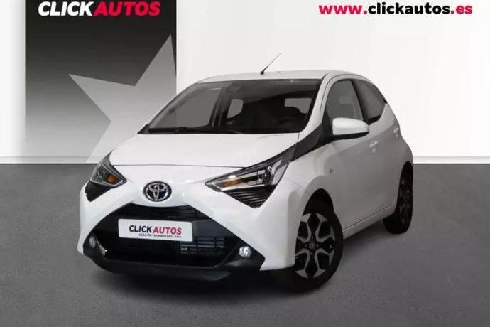 TOYOTA AYGO 1.0 72CV X-play