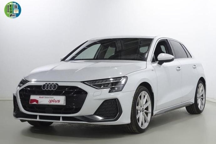 AUDI A3 S line 35 TFSI 110 kW (150 CV) S tronic