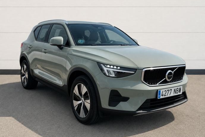 VOLVO XC40 2.0 B3 MHEV CORE DCT 163 5P