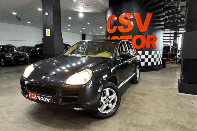 PORSCHE CAYENNE TURBO