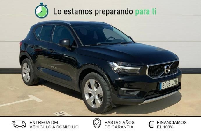VOLVO XC40 2.0 B4 G MOMENTUM PRO AUTO 4WD 197 5P