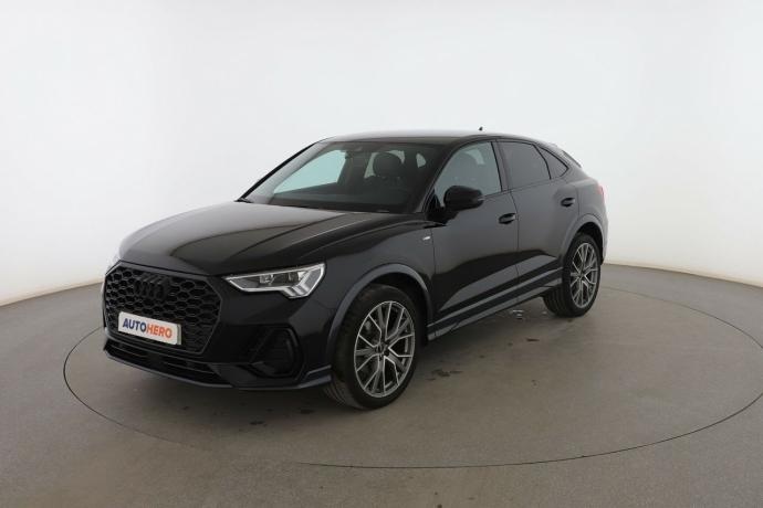 AUDI Q3 35 TDI Black line