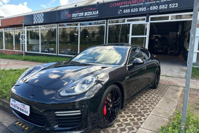PORSCHE PANAMERA 4.8 Turbo Executive