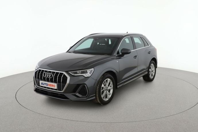 AUDI Q3 35 TDI S Line