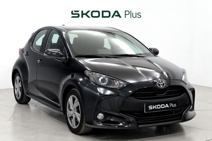 TOYOTA YARIS 1.5 120H Active Plus