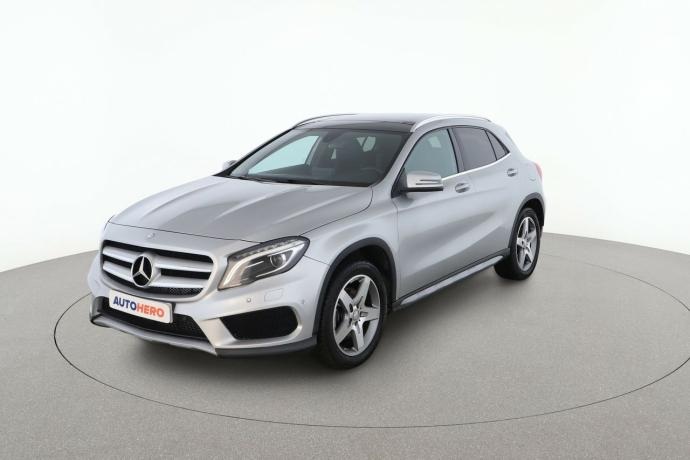 MERCEDES-BENZ GLA 220 d AMG LINE